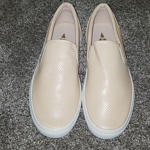 Jolimall women slip on sneakers